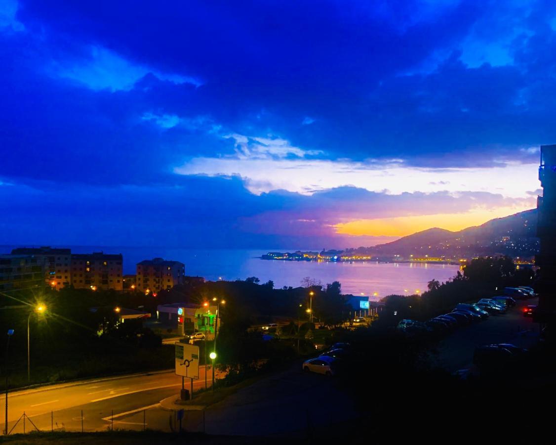 T2 Ajaccio Vue Mer Exterior photo